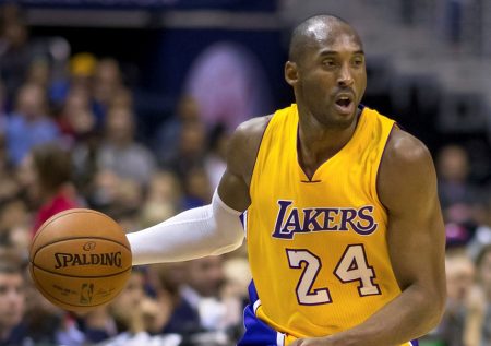 https://commons.wikimedia.org/wiki/File:Kobe_Bryant_2014.jpg האם יוחלף לוגו ה-NBA בעקבות מותו הטרגי של קובי בראיינט
