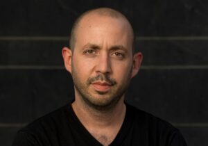 אביב בן זיקרי, טמפו